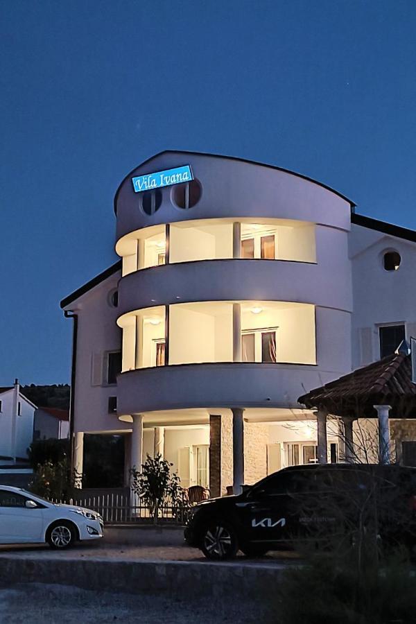 Apartment Ivana-4 By Interhome Raslina Exterior foto
